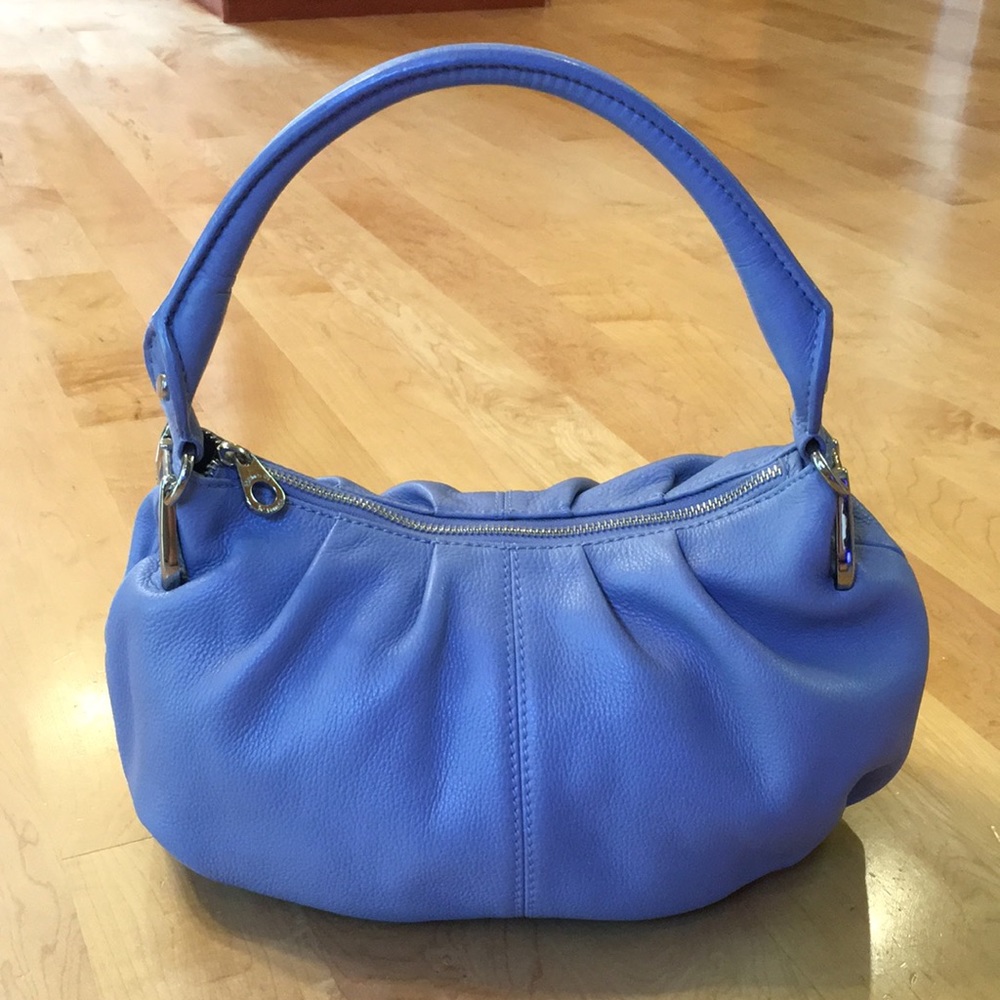 Le Saunda Pebbled Leather Shoulder Bag Purse